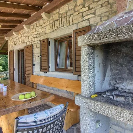 Vila Danieli Iii Kringa