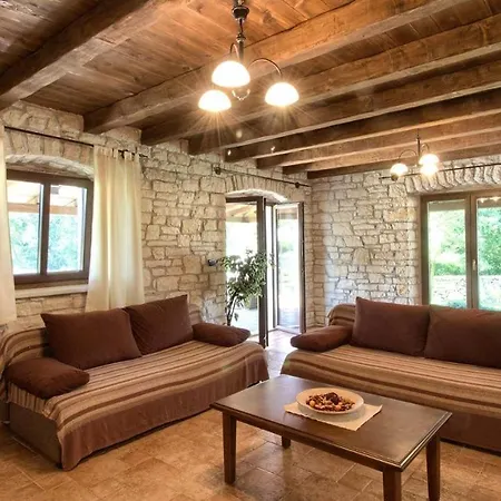 Vila Danieli Iii Kringa